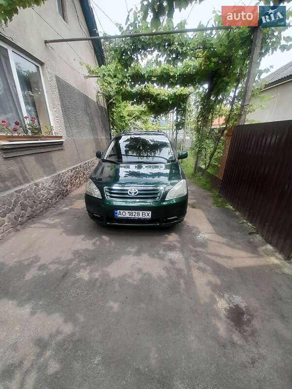 Универсал Toyota Avensis 2001 в Ужгороде фото 6 Универсал Toyota Avensis 2001 в Ужгороде