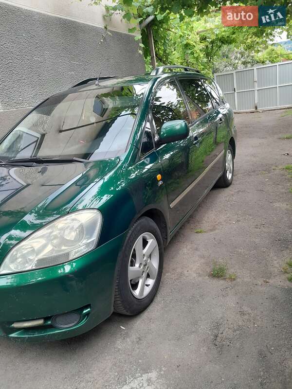 Универсал Toyota Avensis 2001 в Ужгороде фото 9 Универсал Toyota Avensis 2001 в Ужгороде
