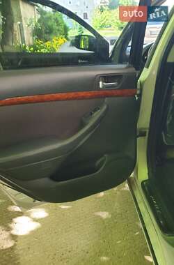 Универсал Toyota Avensis 2003 в 