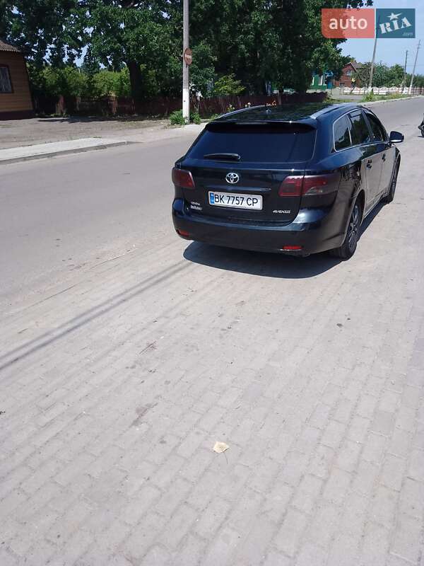 Универсал Toyota Avensis 2011 в Надворной фото 16 Универсал Toyota Avensis 2011 в Надворной