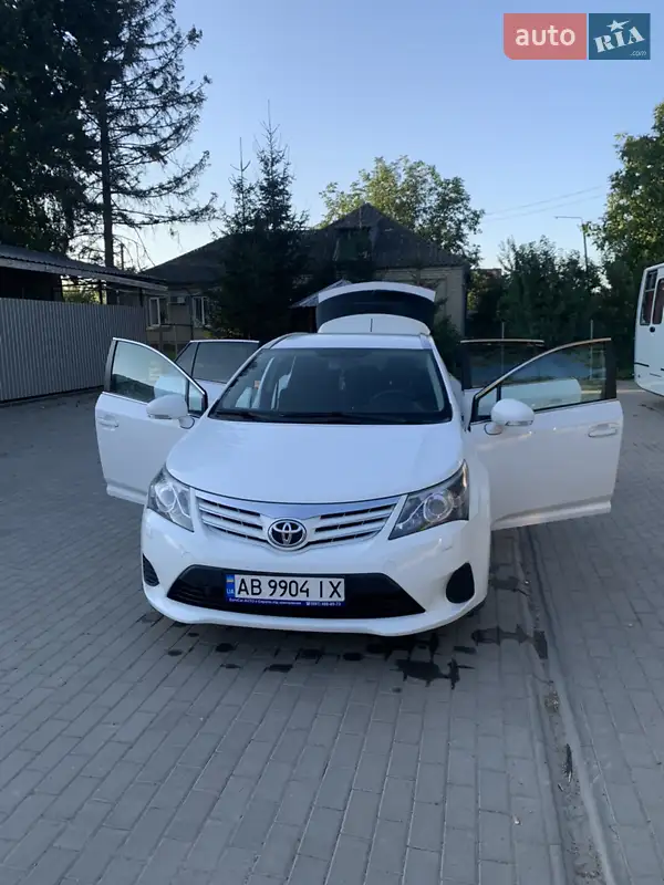 Toyota Avensis 2014 VIN SB1ED76LX0E129777 фото оголошення 4 з 51