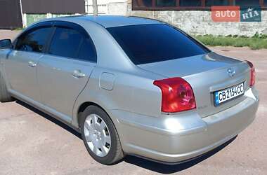 Седан Toyota Avensis 2003 в Чернигове
