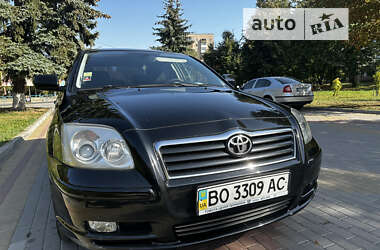 Седан Toyota Avensis 2006 в Тернополе
