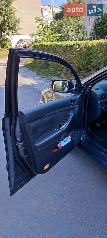 Універсал Toyota Avensis 2007 в Кременці