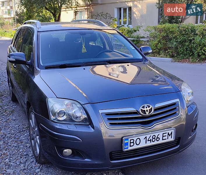 Універсал Toyota Avensis 2007 в Кременці