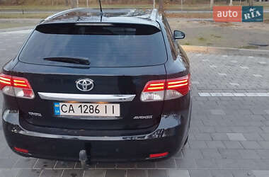 Универсал Toyota Avensis 2011 в 