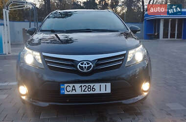 Универсал Toyota Avensis 2011 в Умани