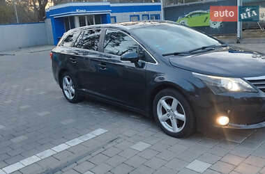 Универсал Toyota Avensis 2011 в 