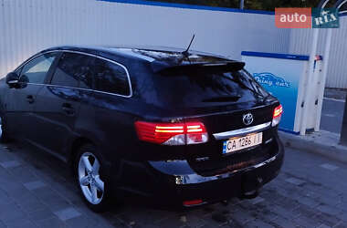 Универсал Toyota Avensis 2011 в 