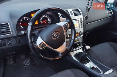 Универсал Toyota Avensis 2011 в Умани