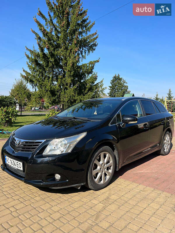 Универсал Toyota Avensis 2009 в Луцке