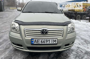 Седан Toyota Avensis 2005 в Днепре