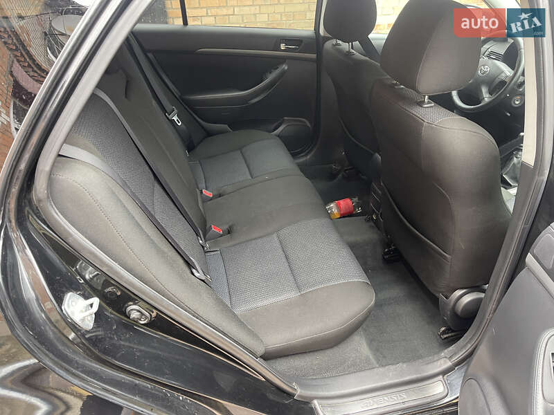 Универсал Toyota Avensis 2008 в Виннице