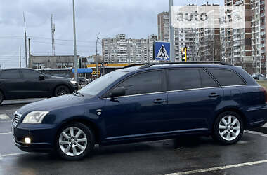 Универсал Toyota Avensis 2003 в Киеве