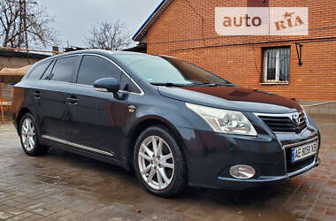 Универсал Toyota Avensis 2010 в Кривом Роге