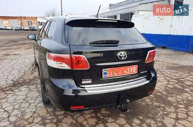 Универсал Toyota Avensis 2011 в Полтаве