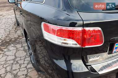 Универсал Toyota Avensis 2011 в Полтаве