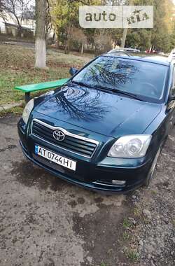 Універсал Toyota Avensis 2003 в Коломиї