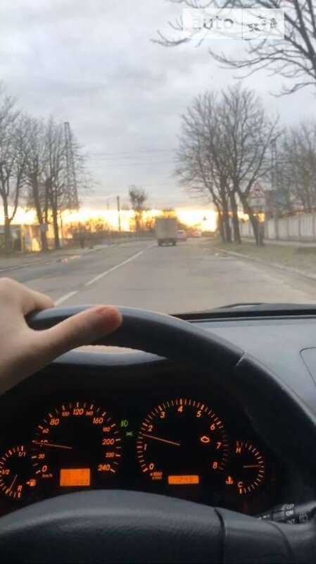 Универсал Toyota Avensis 2004 в Львове фото 5 Универсал Toyota Avensis 2004 в Львове