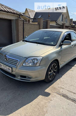 Седан Toyota Avensis 2003 в Одесі