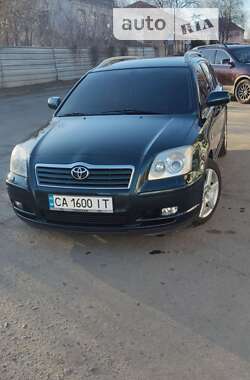 Універсал Toyota Avensis 2004 в Черкасах