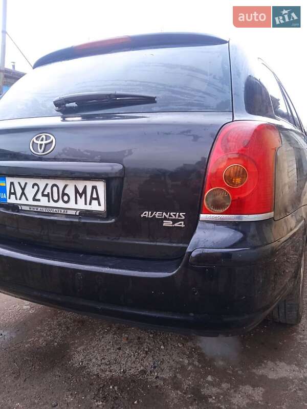 Универсал Toyota Avensis 2004 в Харькове