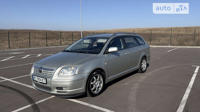 Универсал Toyota Avensis 2006 в Ровно