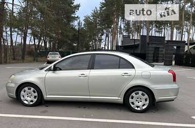 Седан Toyota Avensis 2004 в Києві