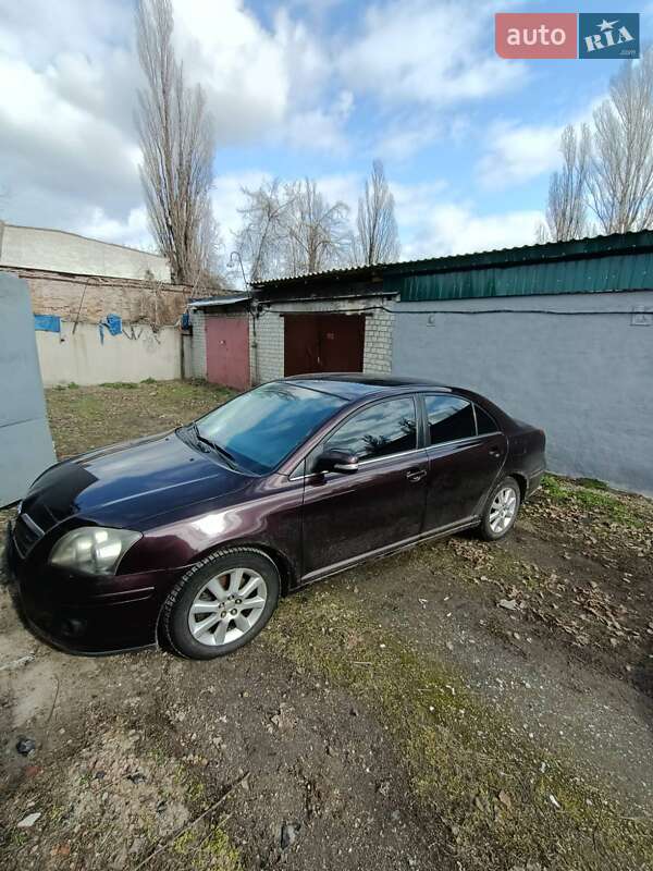 Toyota Avensis 2008