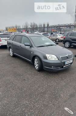 Універсал Toyota Avensis 2006 в Черкасах