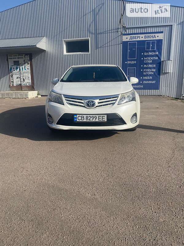 Седан Toyota Avensis 2013 в Бахмаче