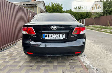 Седан Toyota Avensis 2011 в Києві