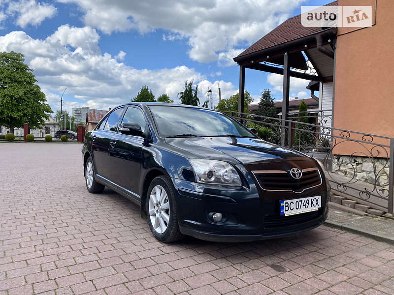 Toyota Avensis 2008