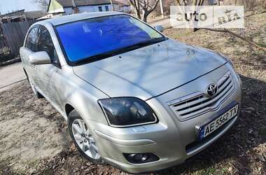 Седан Toyota Avensis 2006 в Дніпрі