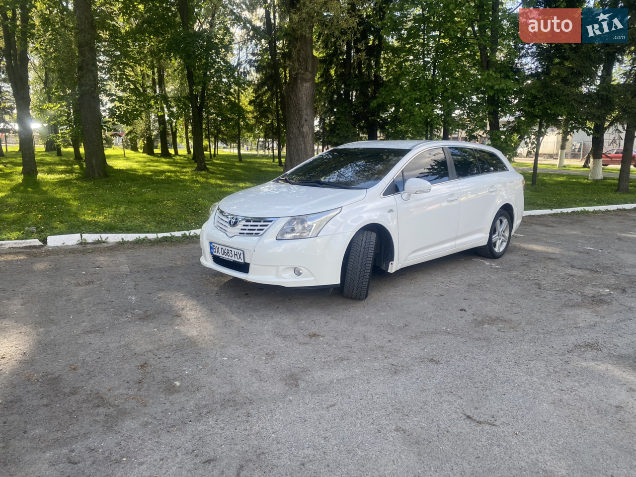 2010 Toyota Avensis - мініатюра 23