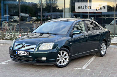 Седан Toyota Avensis 2004 в Одессе