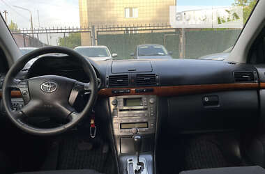 Седан Toyota Avensis 2006 в Запоріжжі