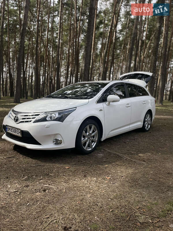 Универсал Toyota Avensis 2012 в Краматорске