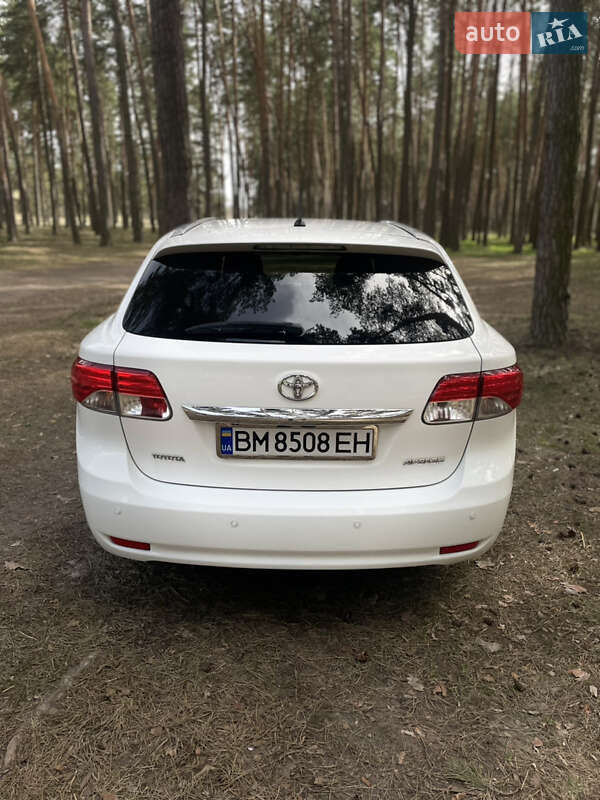 Универсал Toyota Avensis 2012 в Краматорске