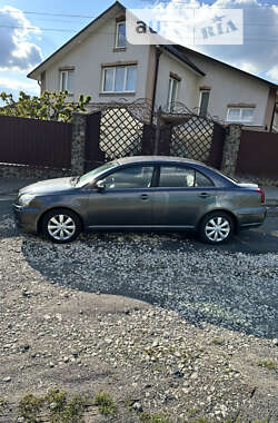 Седан Toyota Avensis 2008 в Хмельницькому