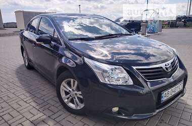 Седан Toyota Avensis 2011 в Києві