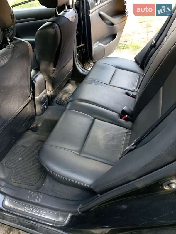 Універсал Toyota Avensis 2008 в Пісківці