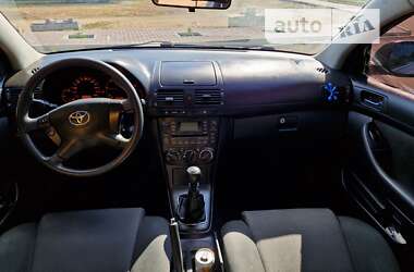 Універсал Toyota Avensis 2008 в Кропивницькому