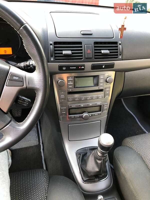 Универсал Toyota Avensis 2006 в Дрогобыче