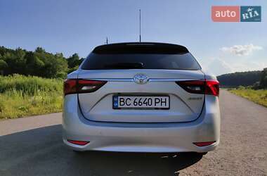 Универсал Toyota Avensis 2016 в Харькове