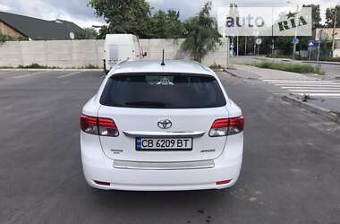 Універсал Toyota Avensis 2012 в Чернігові