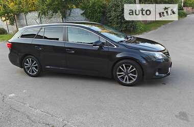 Універсал Toyota Avensis 2013 в Києві