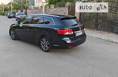 Універсал Toyota Avensis 2013 в Києві