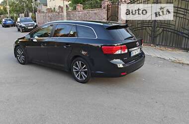 Універсал Toyota Avensis 2013 в Києві