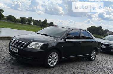 Седан Toyota Avensis 2005 в Мукачевому